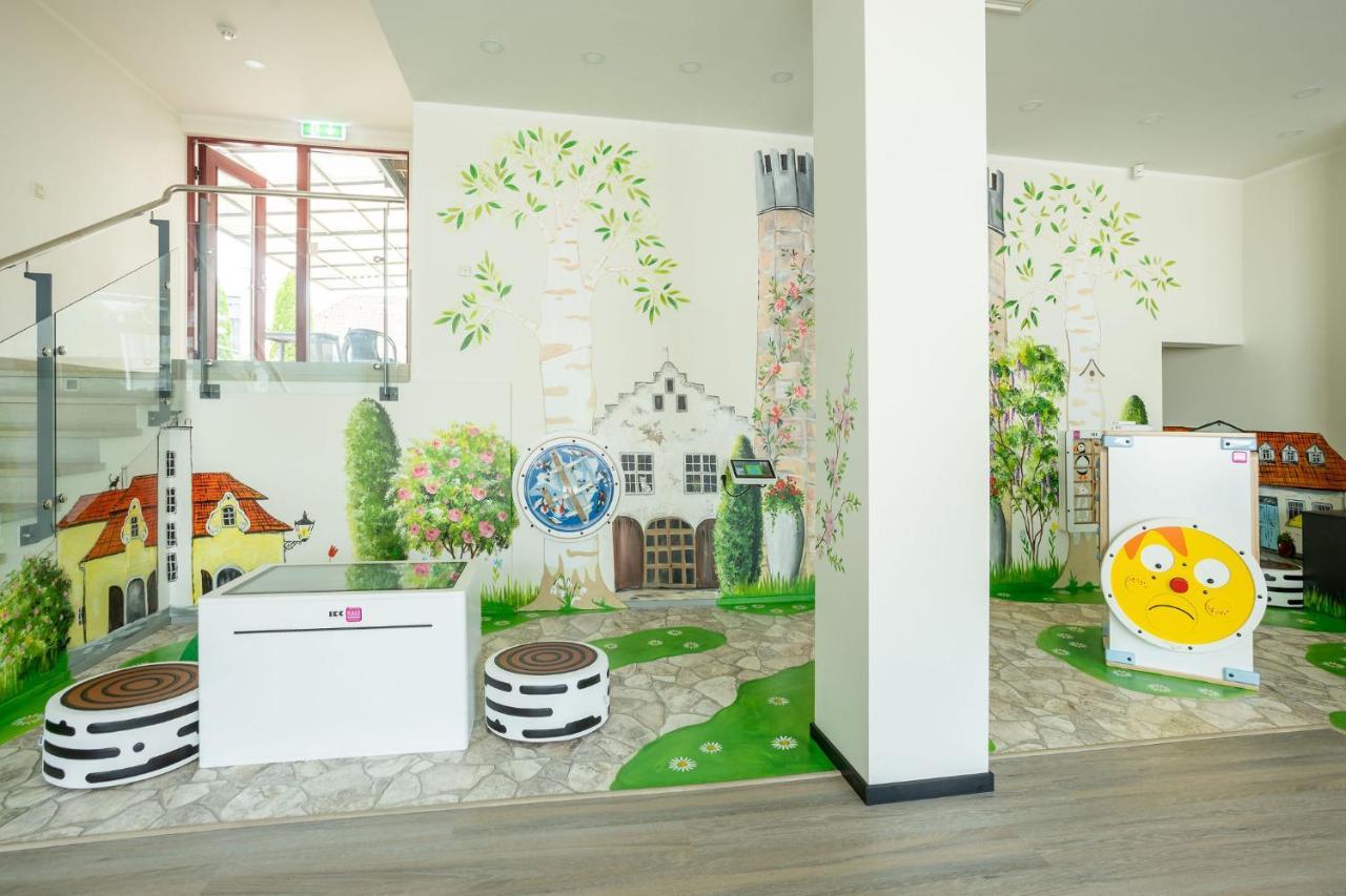 Hotel Nospa Kuressaare Esterno foto