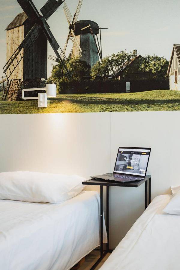 Hotel Nospa Kuressaare Esterno foto