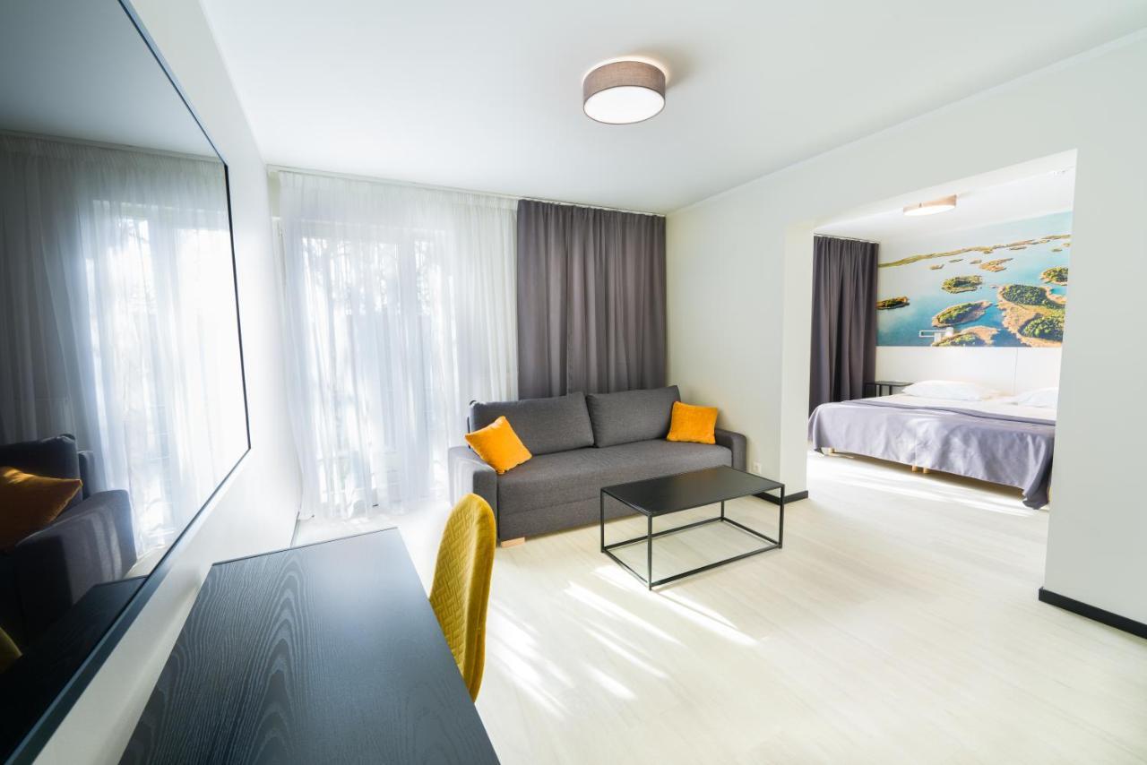 Hotel Nospa Kuressaare Esterno foto